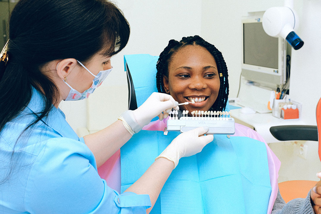 Which Dental Treatment is Best : Teeth whitening treatment
