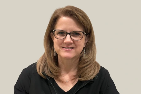 Mona, Receptionist, RDA