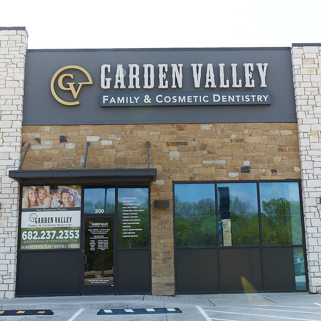 Garden Valley dentistry front office view